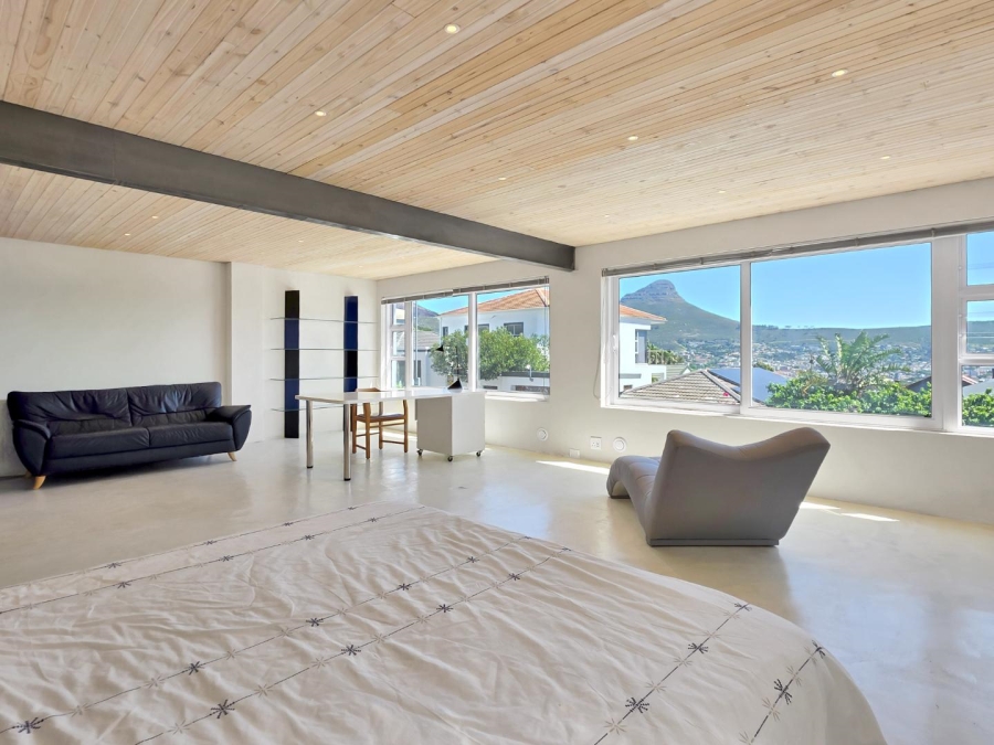To Let 2 Bedroom Property for Rent in Vredehoek Western Cape